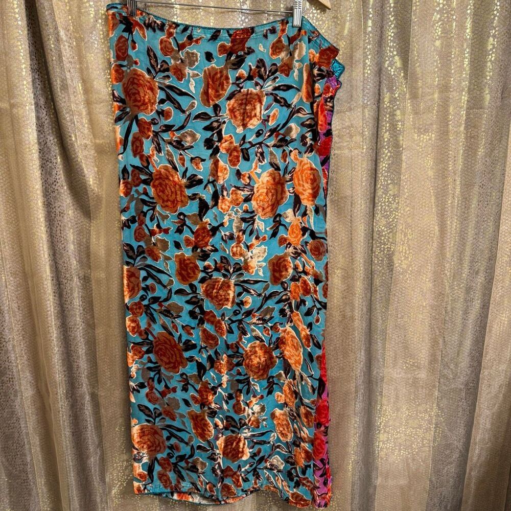 Burnout Velvet Floral Pink Blue Teal Metallic Border Fabric Saree Wrap